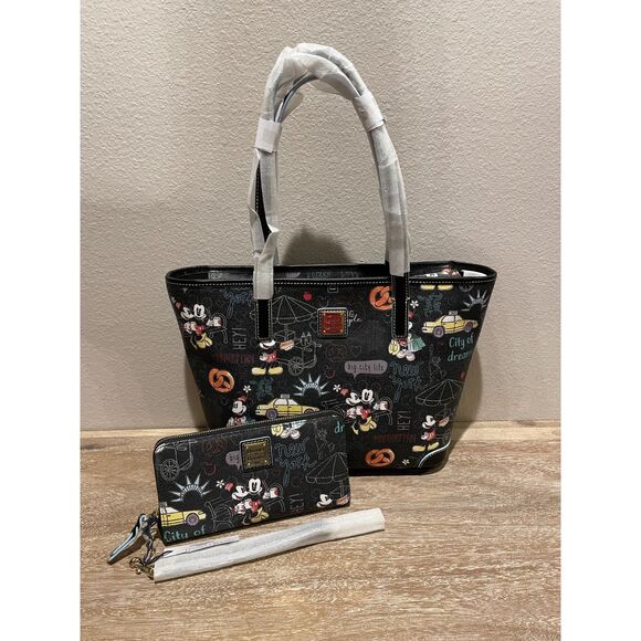 Dooney & Bourke Disney New York City NYC Tote Zip Around Wristlet Wallet Mickey - Picture 1 of 5